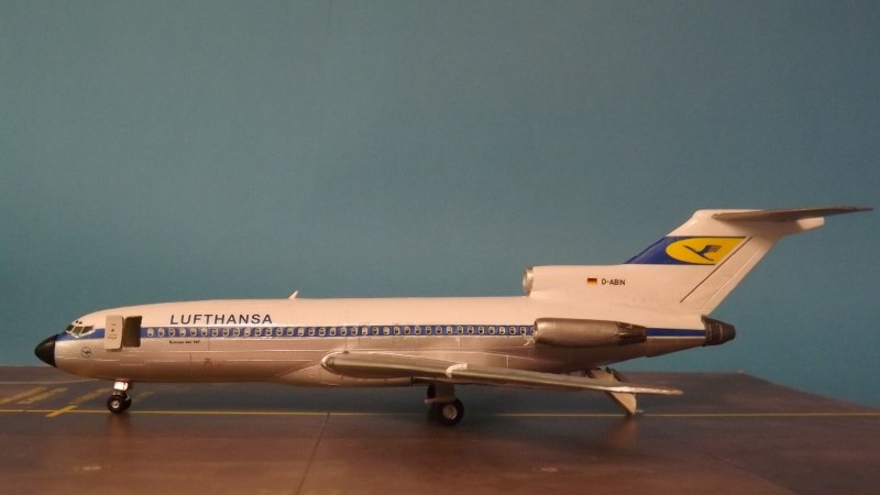 Boeing 727-100