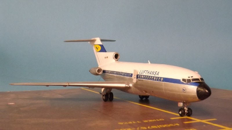 Boeing 727-100