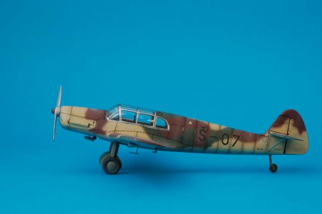 Messerschmitt Bf 108 B-1 Taifun