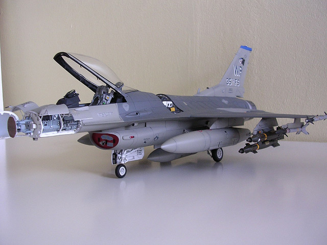 General Dynamics F-16C Fighting Falcon