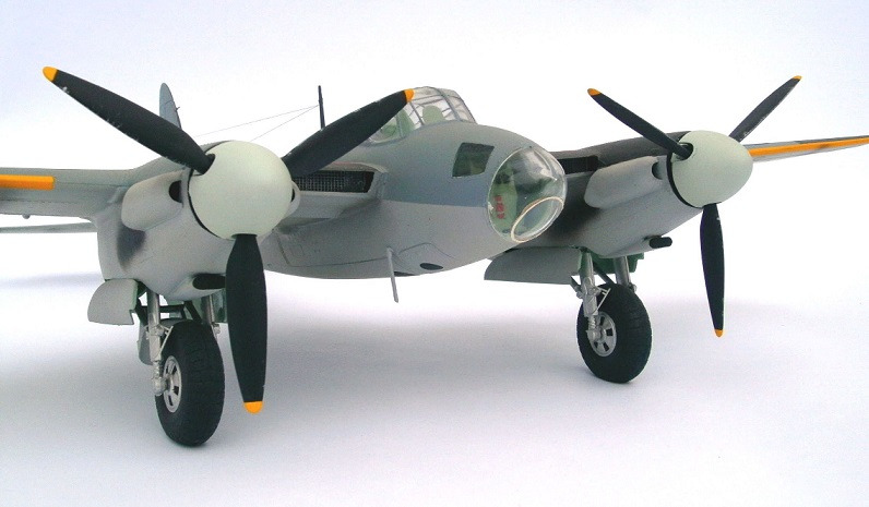 De Havilland DH.98 Mosquito B Mk.lV