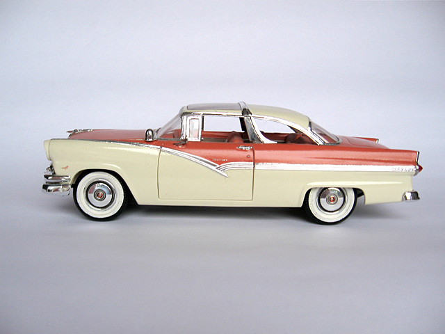 1956 Ford Fairlane Crown Victoria