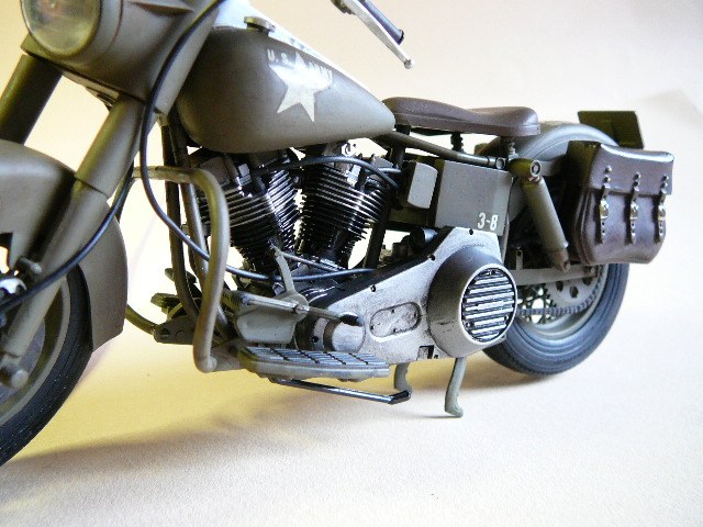 Harley-Davidson FLH Army, Imai 1:12 von Frank Unger