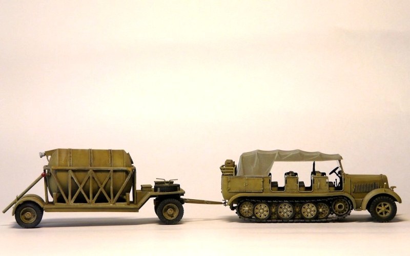 Sd.Kfz. 7 mit Sauerstoffanhänger