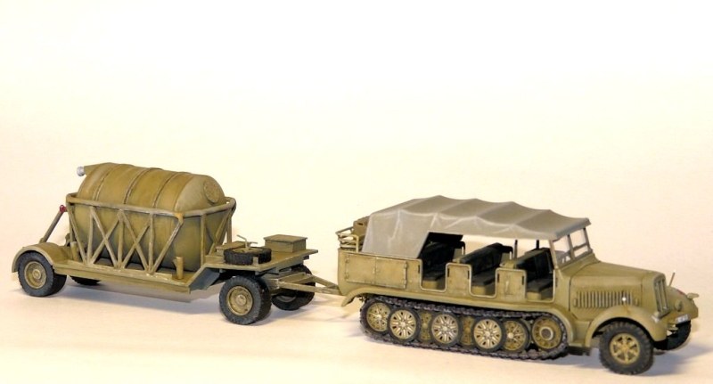 Sd.Kfz. 7 mit Sauerstoffanhänger