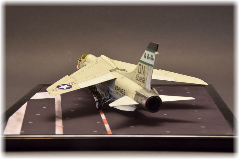 Vought F-8E Crusader