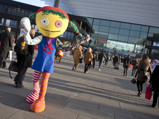 Teena, das Maskottchen der Spielwarenmesse - Bild: Spielwarenmesse eG