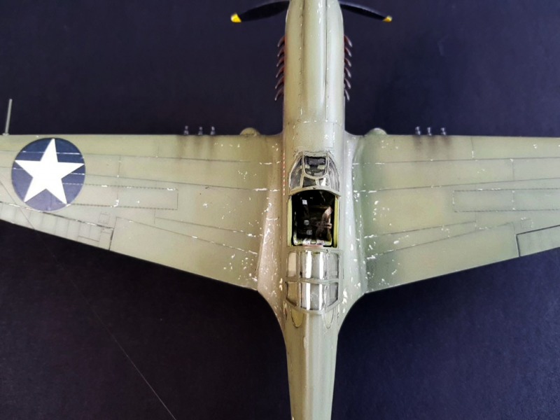 Curtiss P-40E