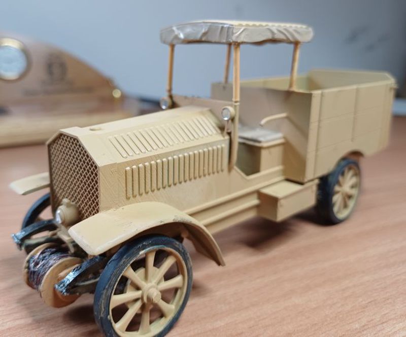 Artilleriezugmaschine M.9