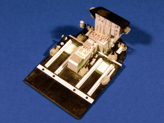 Aus Plastiksheet neu aufgebautes Cockpit