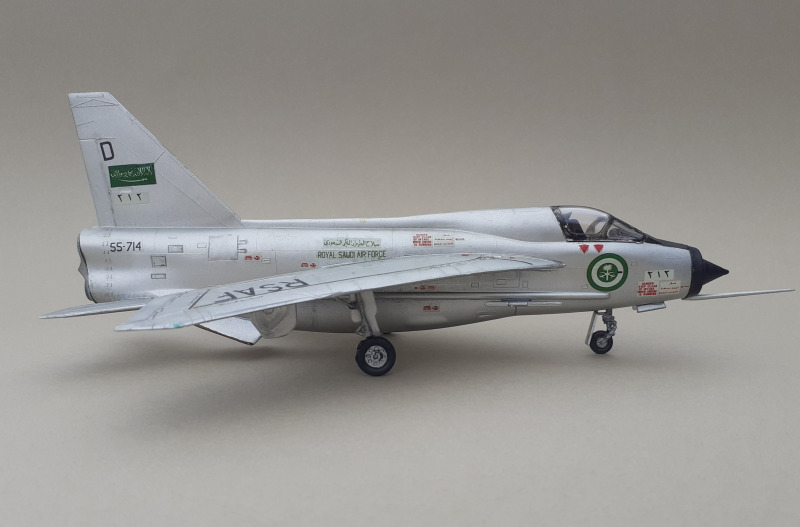 English Electric Lightning T.55