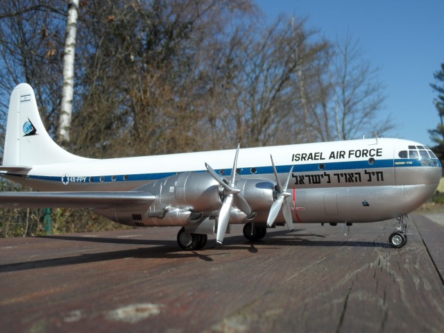 B-377 Stratocruiser