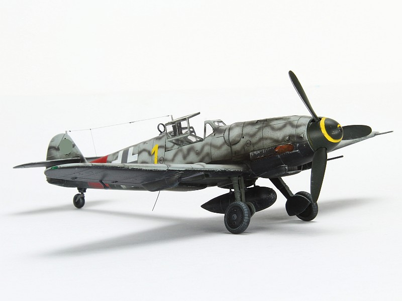 Messerschmitt Bf 109 G-6/R6