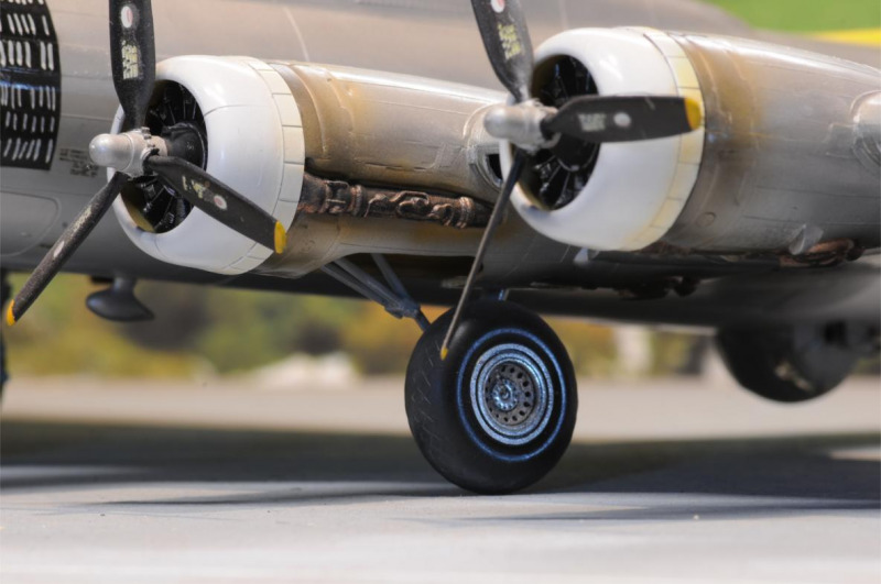 Boeing B-17G-70-BO Flying Fortress