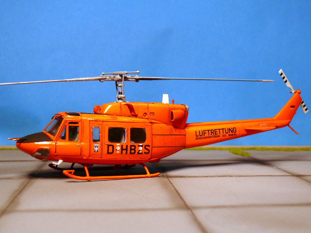 Bell 212 Twin Huey