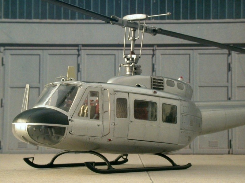 Bell 205