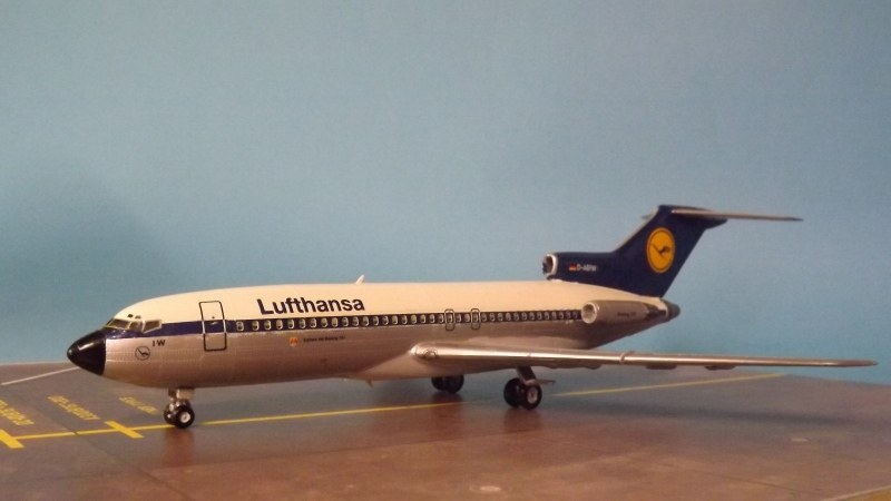 Boeing 727-100