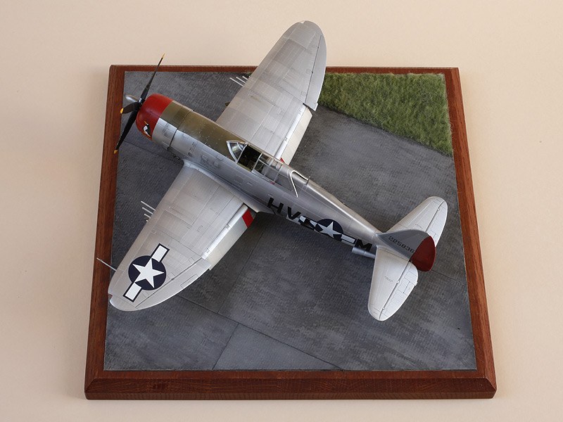 Republic P-47D-22-RE Thunderbolt Razorback
