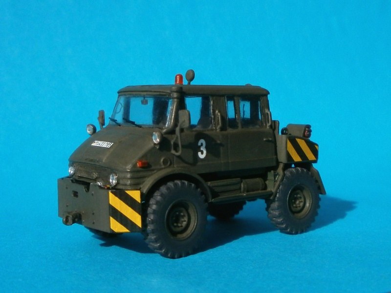 Unimog 406 DoKa