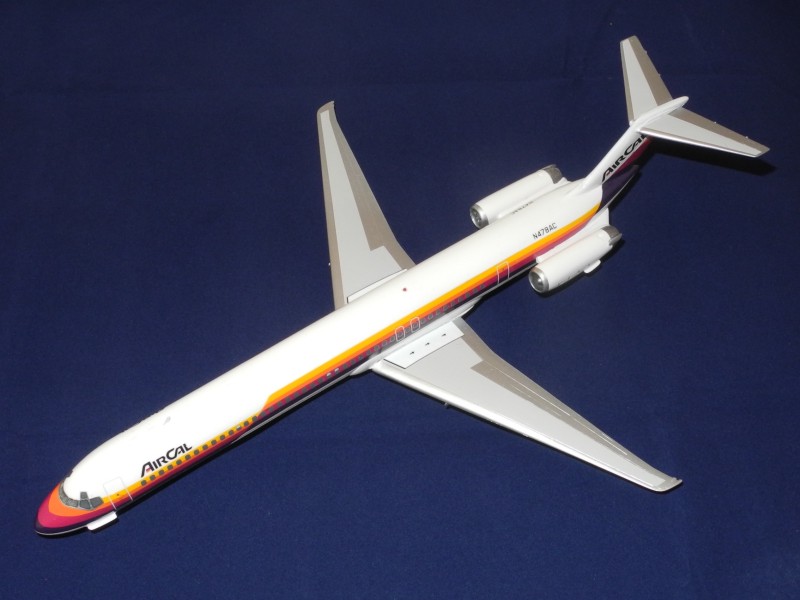 McDonnell Douglas MD-82