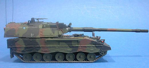 Panzerhaubitze 2000