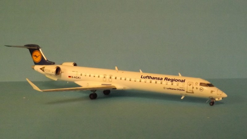 Bombardier CRJ 900