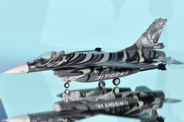 General Dynamics F-16A MLU Fighting Falcon