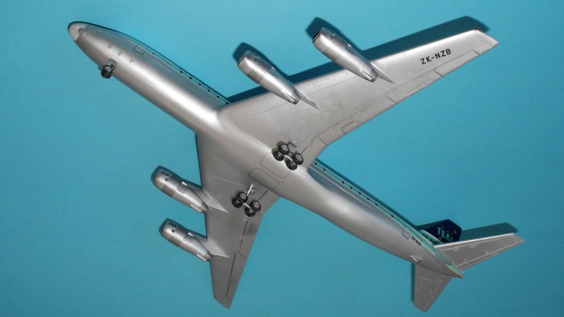 Douglas DC-8-52