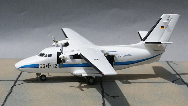 Let L-410 UVP Turbolet