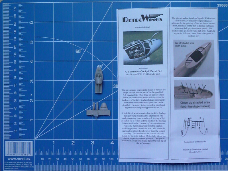 Die ergänzenden Bauteile von RetroWings umfassten zunächst das Cockpit