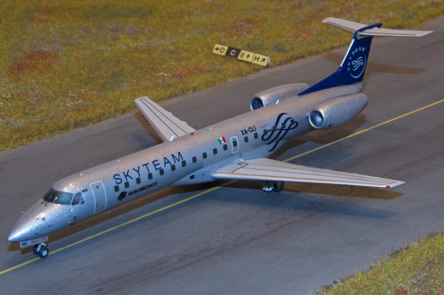 Embraer ERJ 145