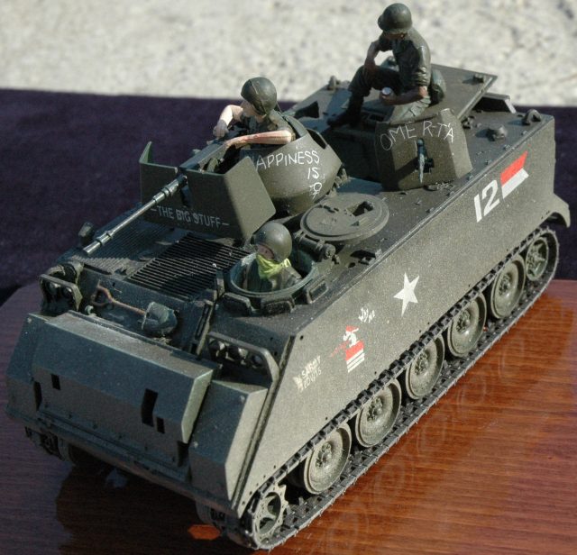 M113