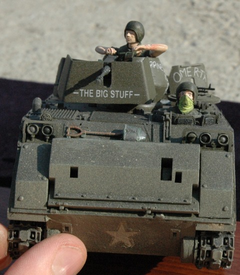 M113