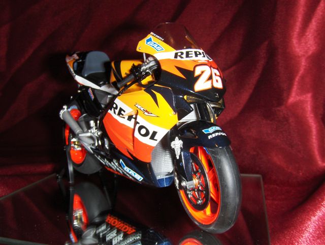 Honda RC211V