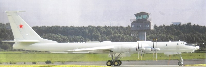 Tupolew Tu-142MR Bear-J