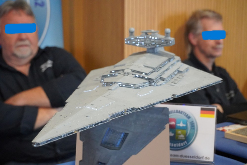 Star Wars Raumschiff mit Beleuchtung