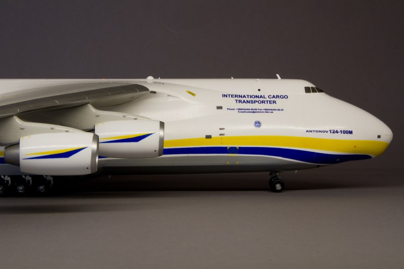 Antonow An-124