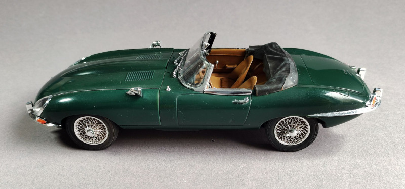 Jaguar E-Type Roadster