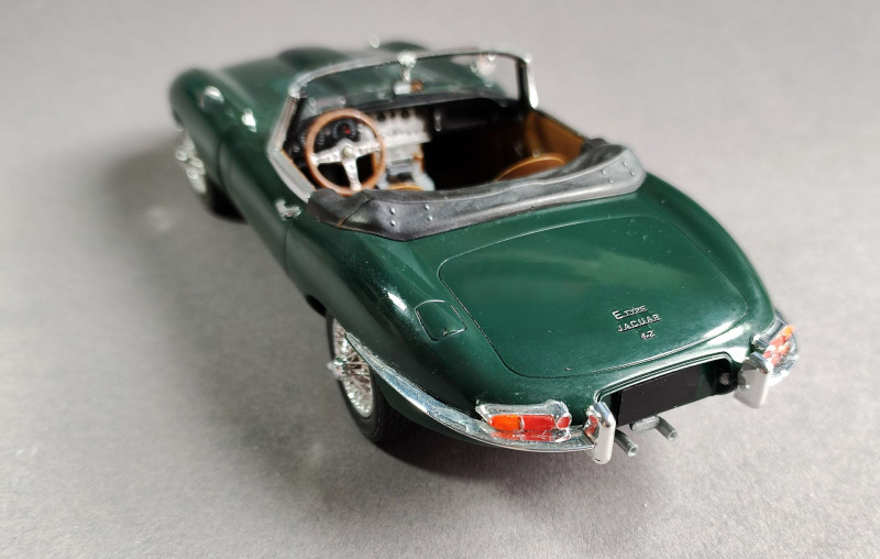 Jaguar E-Type Roadster