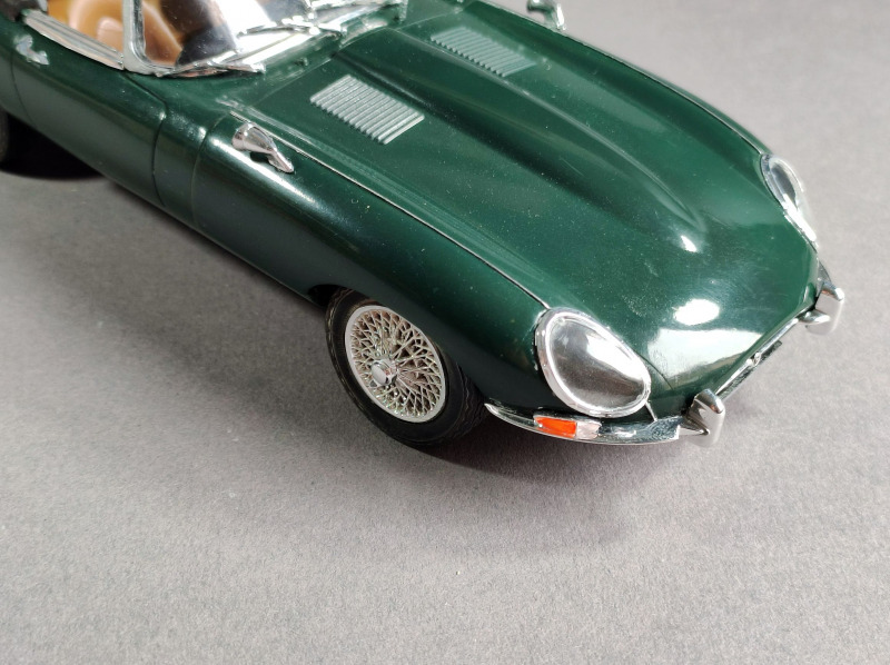 1/8 Revell 07390 Jaguar E-Type model kit in EN6 Hertsmere für 180,00