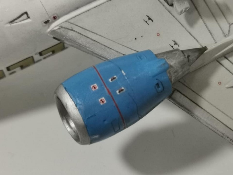 Eastern Express 1/144 Boeing 737-300 KLM 144129_5 Eastern Express 1/144 Boeing 737-300 KLM 144129_5