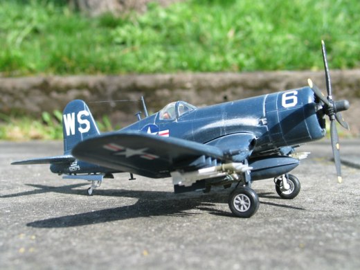 Chance Vought F4U-4B Corsair