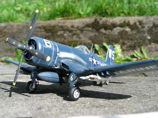 Chance Vought F4U-4B Corsair