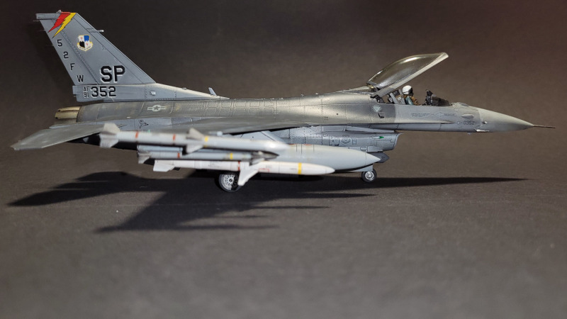 General Dynamics F-16CJ Viper