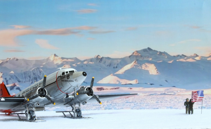 Douglas R4D-5L