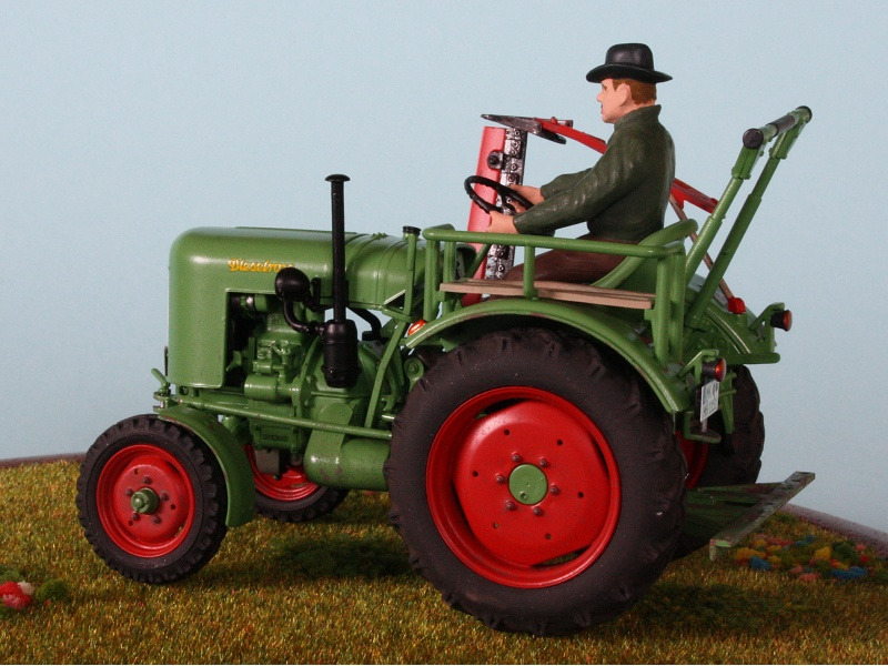 FENDT: Fendt F 20 Dieselroß (Model Kit by Revell)