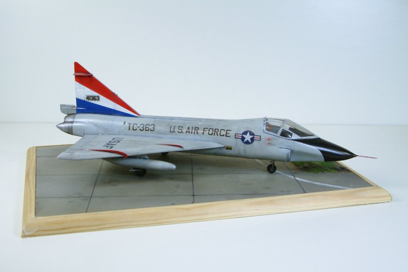 Convair TF-102A Delta Dagger