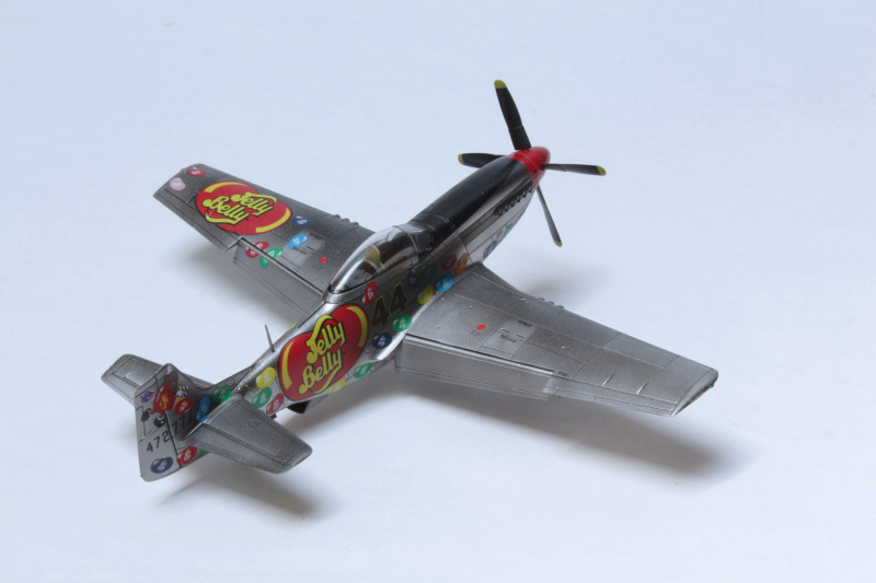 Race Mustang P-51D #44 "Jelly Belly"