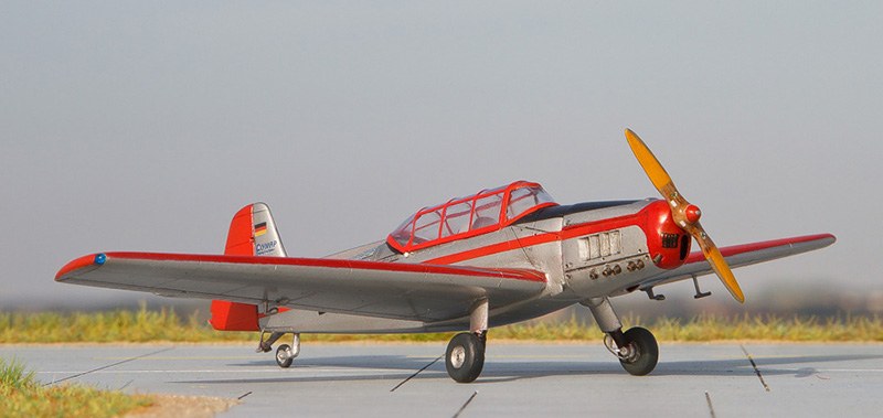 Zlin Z-226 "Trener"