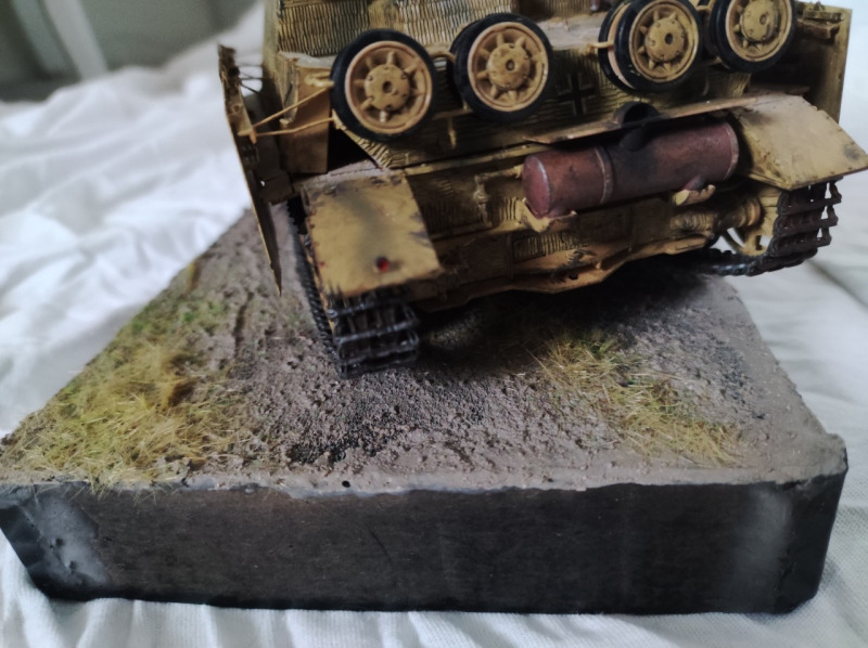 Sturmpanzer IV Brummbär (früh)